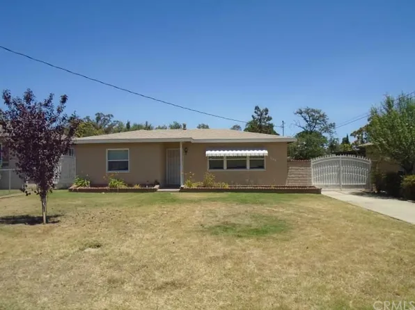 848 Massachusetts Ave, Beaumont, CA 92223