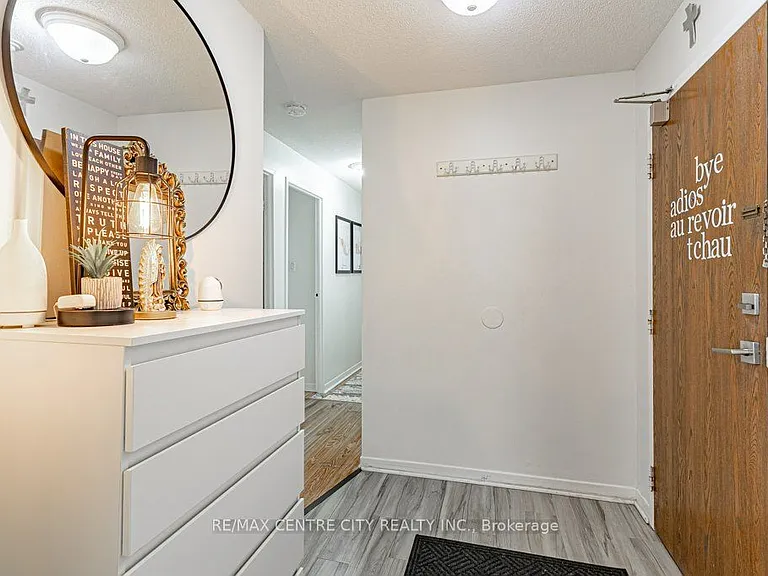 127 Belmont Dr #908 — Photo 10