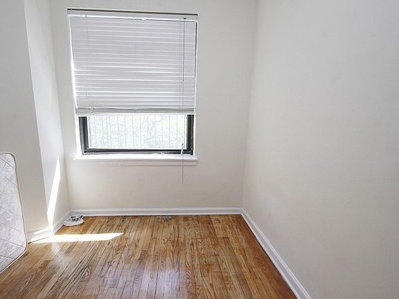 5th image of 22-35 75th St #D-3