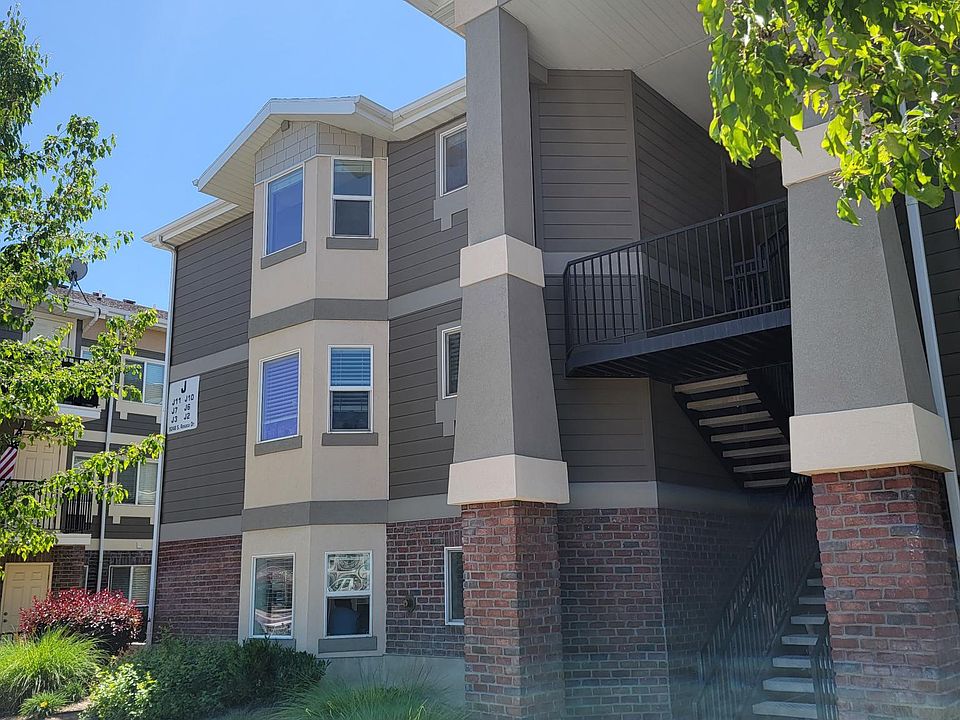 1st image of 8248 S Resaca Dr Unit J11