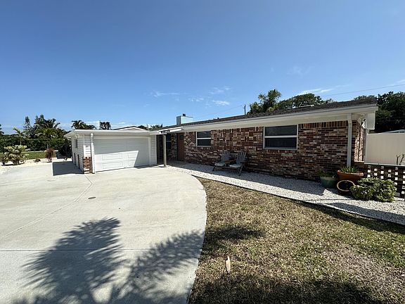 2nd image of 333 Coral Dr