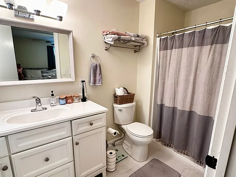 3612 Morse Ave — Photo 15