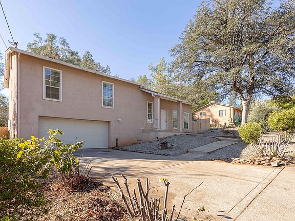 2nd image of 4782 Bonneville St