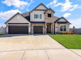 931 Red Maple St, Centerton, AR 72719