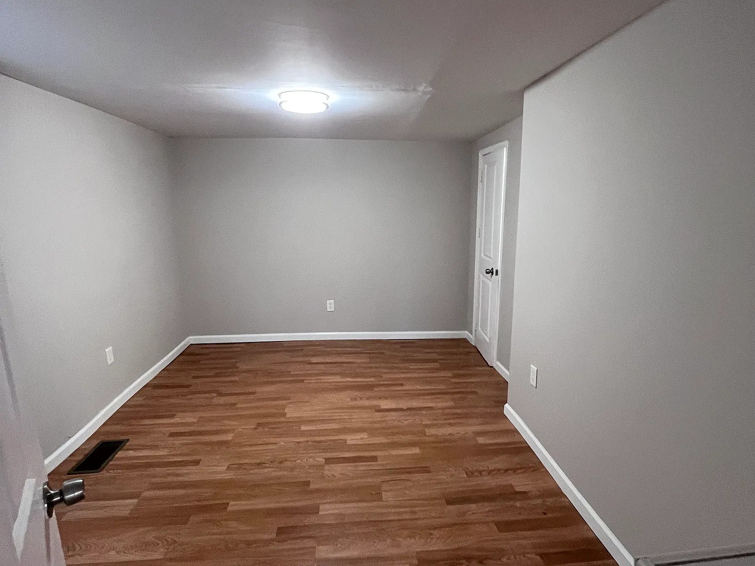 2 bed, 676 sqft, $1,350 — Photo 3