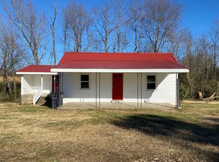 603 Days Rd, Lafayette, TN 37083