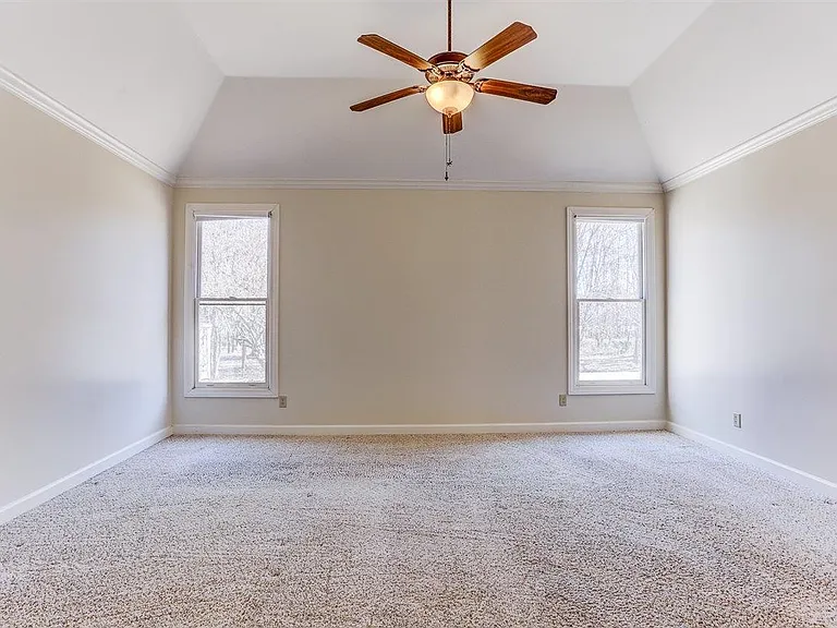 1690 Totty Ln — Photo 22
