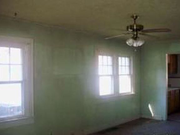 5th image of 1742 Allison Ave