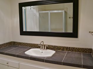 500 S Grenfall Rd APT 4, Palm Springs, CA 92264