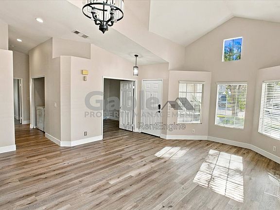 5th image of 25812 Webster Pl