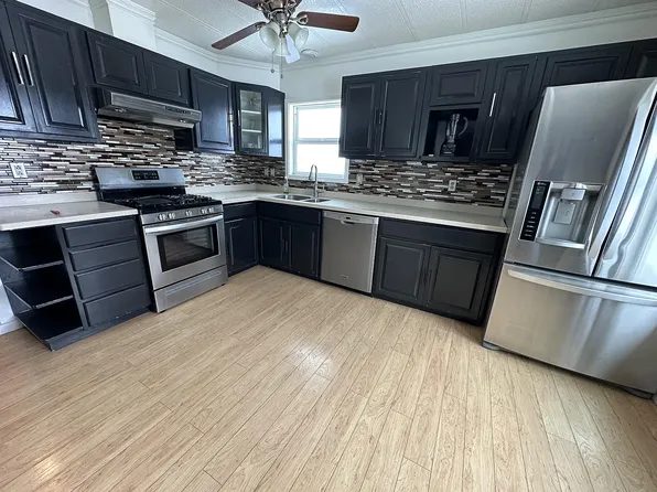 205 Holland Lane - Upper Unit, 205 Holland Ln, Bozeman, MT 59718