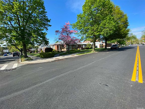 4th image of 56-61 219th St