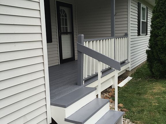4th image of 3211 N Green Meadows Dr