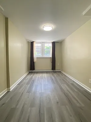 Rented by Owner | media 12