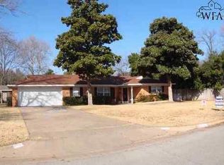 2702 Chase Dr, Wichita Falls, TX 76308
