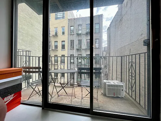 Rented by J Misrahi Realty Corp | media 6