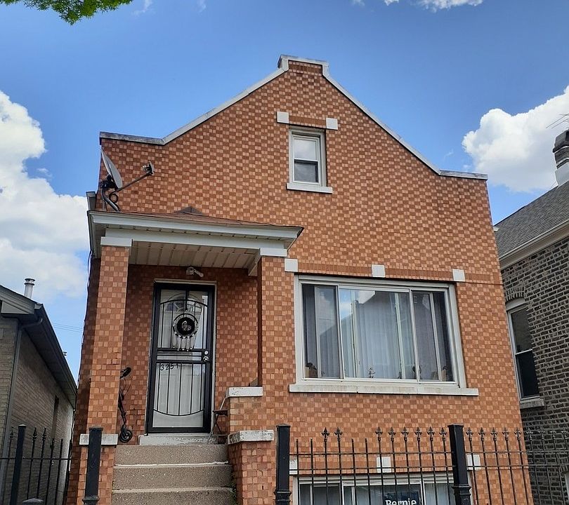 1st image of 3251 S Carpenter St #1F