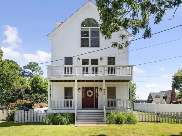 104 Pulaski St Suite A, Yorktown, VA 23690