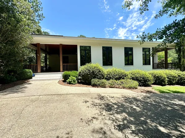 53 Waterford Dr, Hattiesburg, MS 39402
