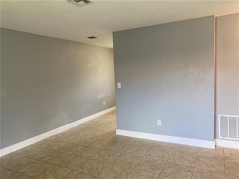 1st image of 2716 SW 7th St #2