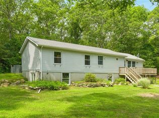 124 Sand Plains Trl, South Kingstown, RI 02879