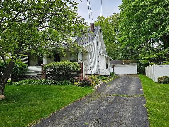 3rd image of 7393 N Lima Rd