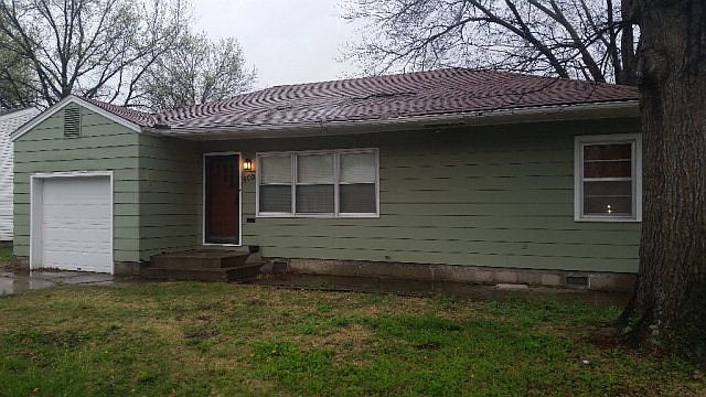 1st image of 402 Suncrest Dr