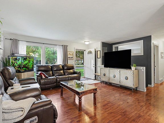 5th image of 1702 Leif Ave