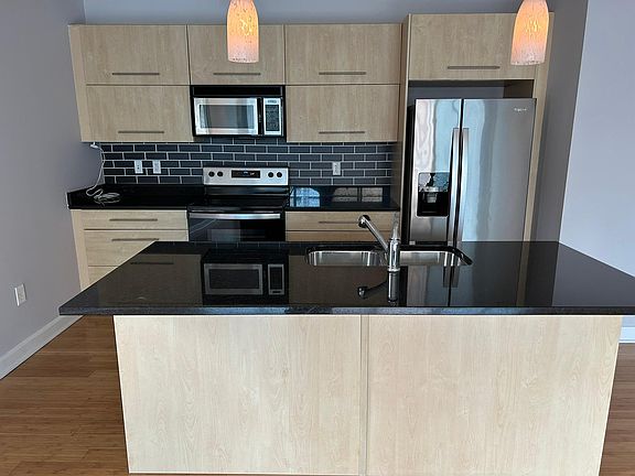 2nd image of 100 E Gay St Unit 308