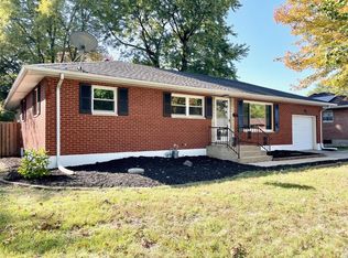 24 Devon Hill Ln, Granite City, IL