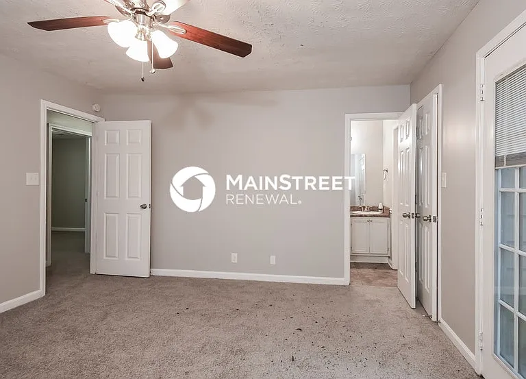 5404 Cindy Ln SE — Photo 10