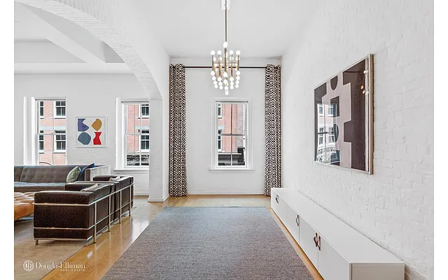 Sold by Douglas Elliman | media 14