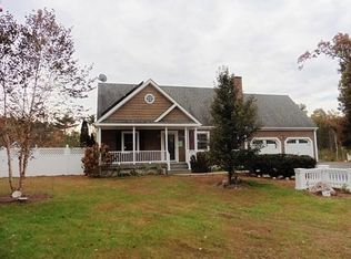 100 Brianna Ln, Springfield, MA 01129