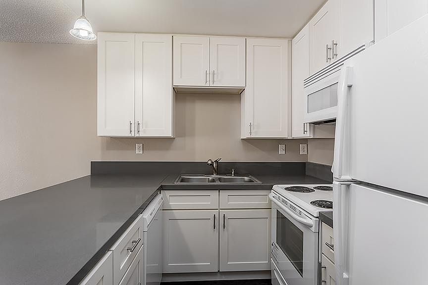 Golden Heights Apartments San Diego, CA Zillow