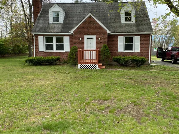 245 Pleasant Valley Rd, South Windsor, CT 06074