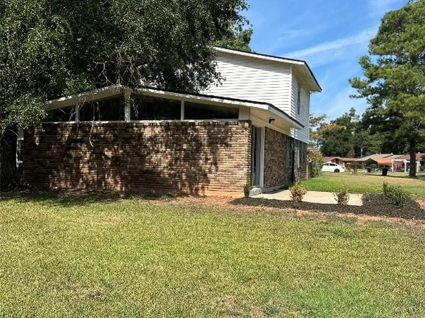 238 Brookbriar Dr, Shreveport, LA 71107