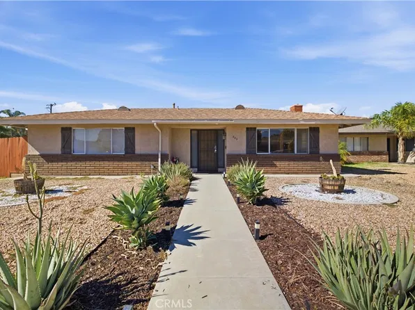 889 Cardona Pl, Hemet, CA 92543