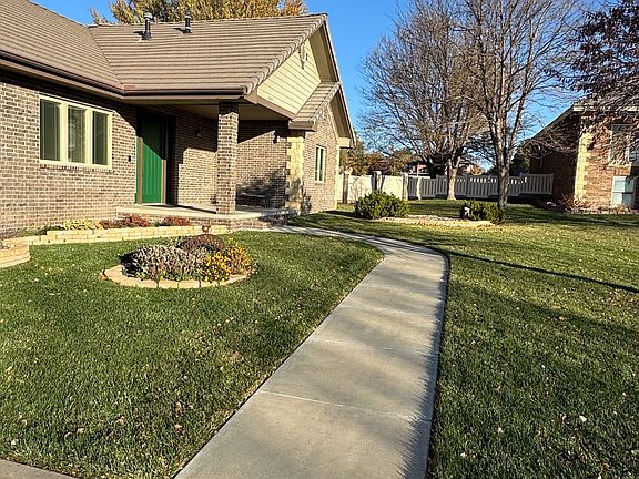 3rd image of 1605 N Remington Pl