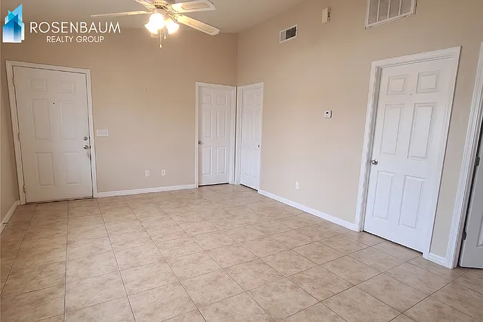 1502 W Palmer Dr #A — Photo 4