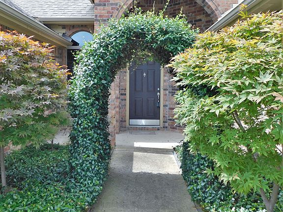 5th image of 2720 Aspenhill Dr