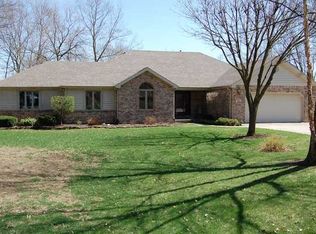 1076 Chipmunk Ln, Pendleton, IN 46064