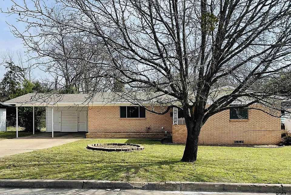 1st image of 3210 S Donnybrook Ave
