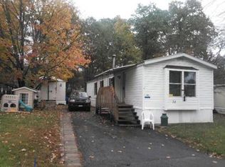 38 Aspen Dr, Bloomingburg, NY 12721