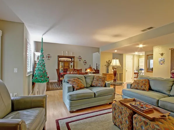 5274 Lake Knoll Ln, Fair Oaks, CA 95628