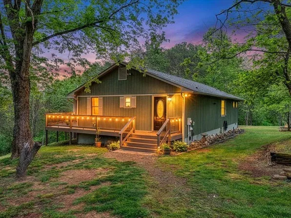 1299 Holiday Cir, Vinton, VA 24179