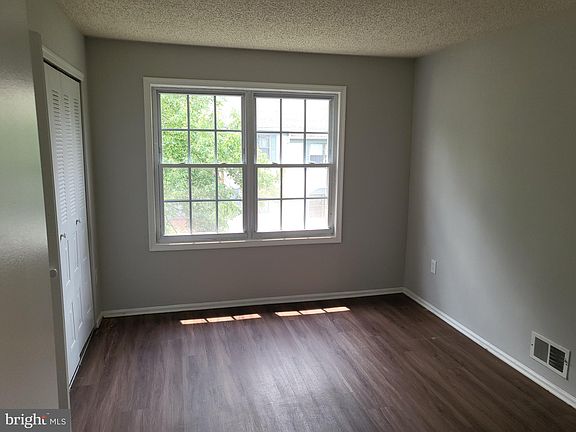 2nd image of 22 Gilpin Ct