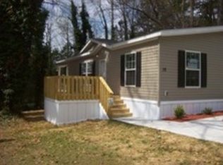 9 Pinetree Rd, Lawrenceville, GA 30043