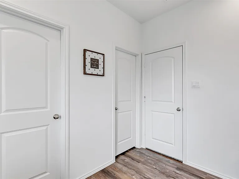 1012 Llano Trl — Photo 33