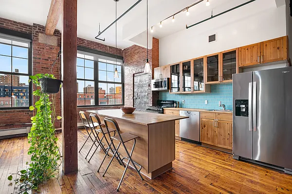 Sold by Compass | media 3