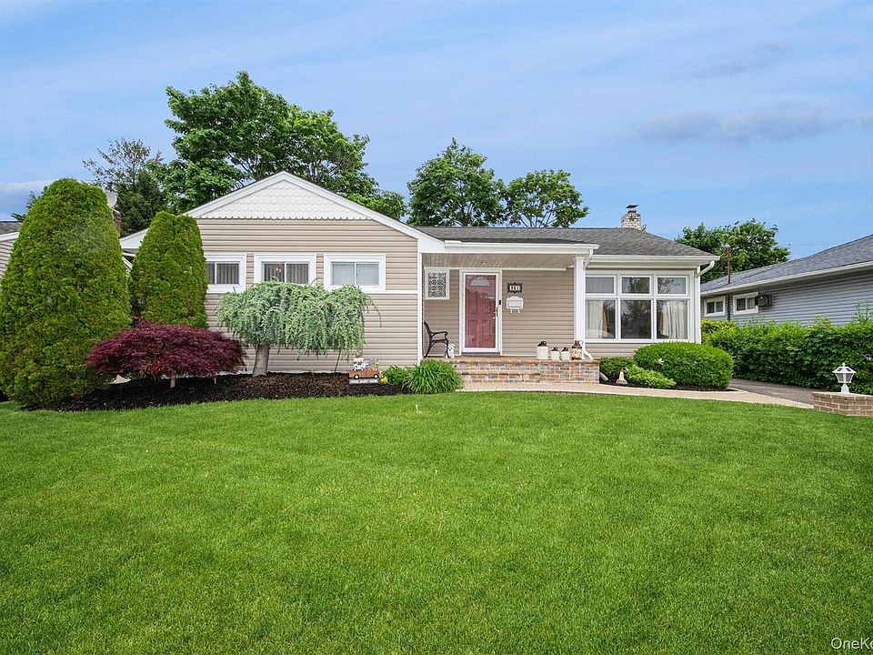 1st image of 361 Spruce Lane